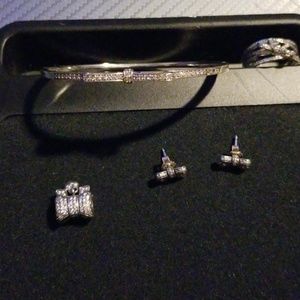 Pandora bow set